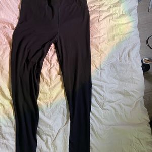black leggings